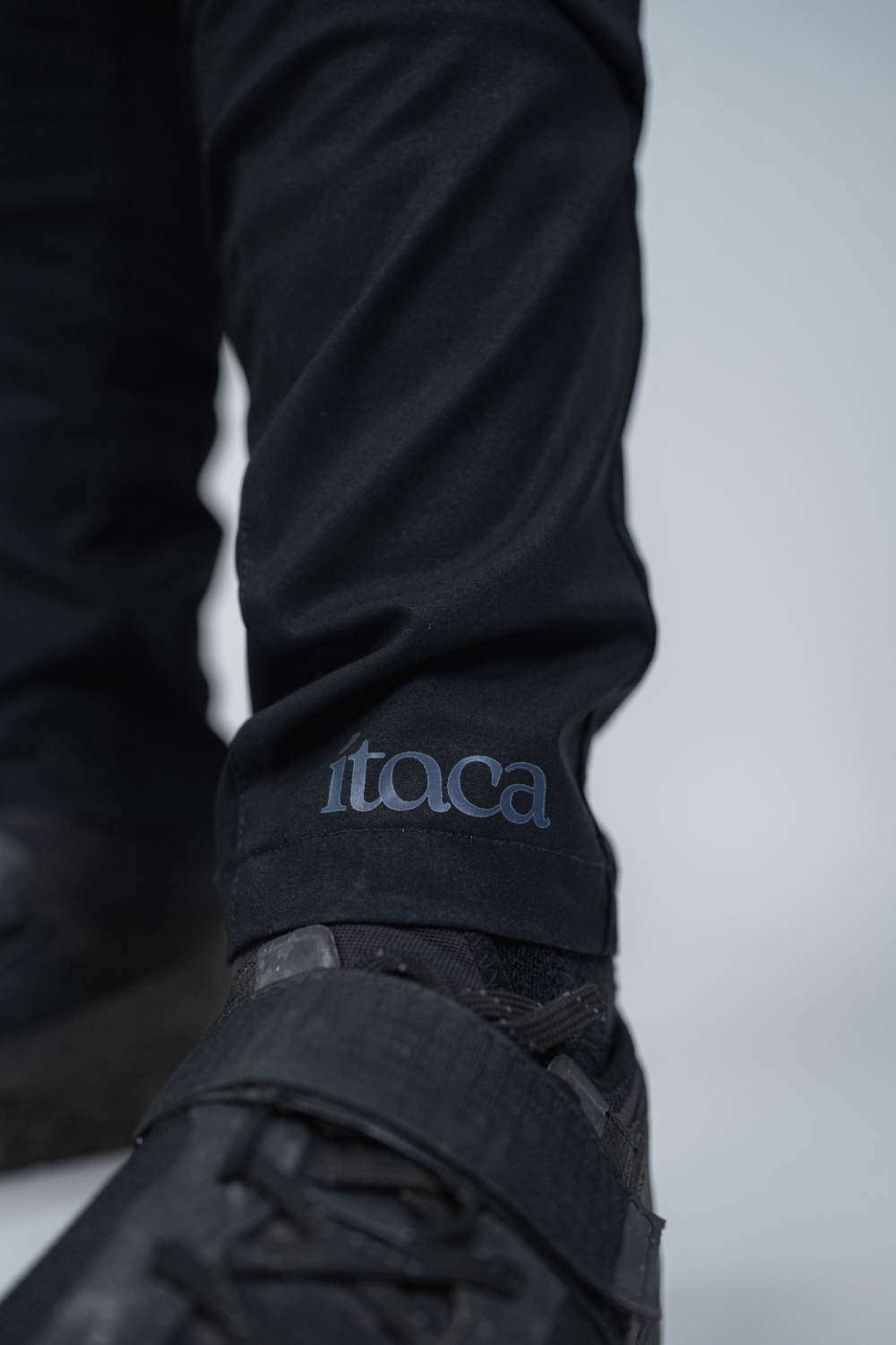 Pantalón Aventura Negro
